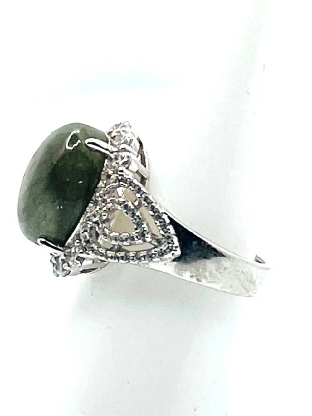 Genuine Labradorite stone on a 925 sterling silver band, size 7